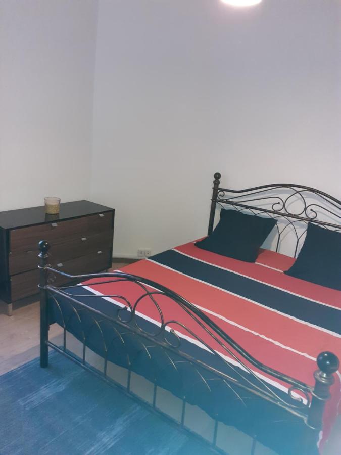 Appartement Tout Confort Kamerrijk Buitenkant foto