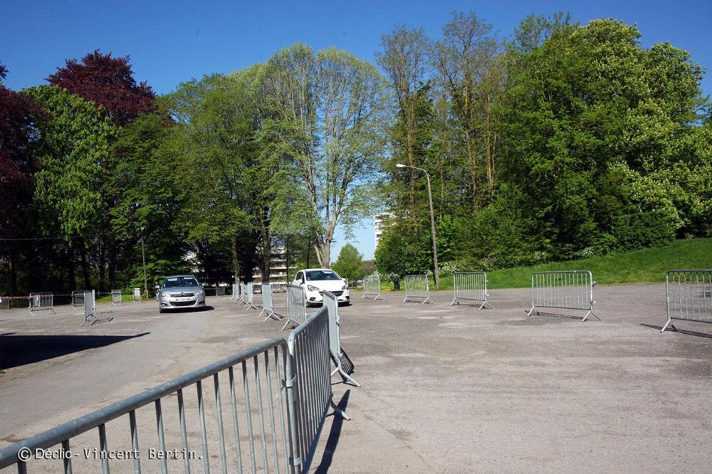 Appartement Tout Confort Kamerrijk Buitenkant foto